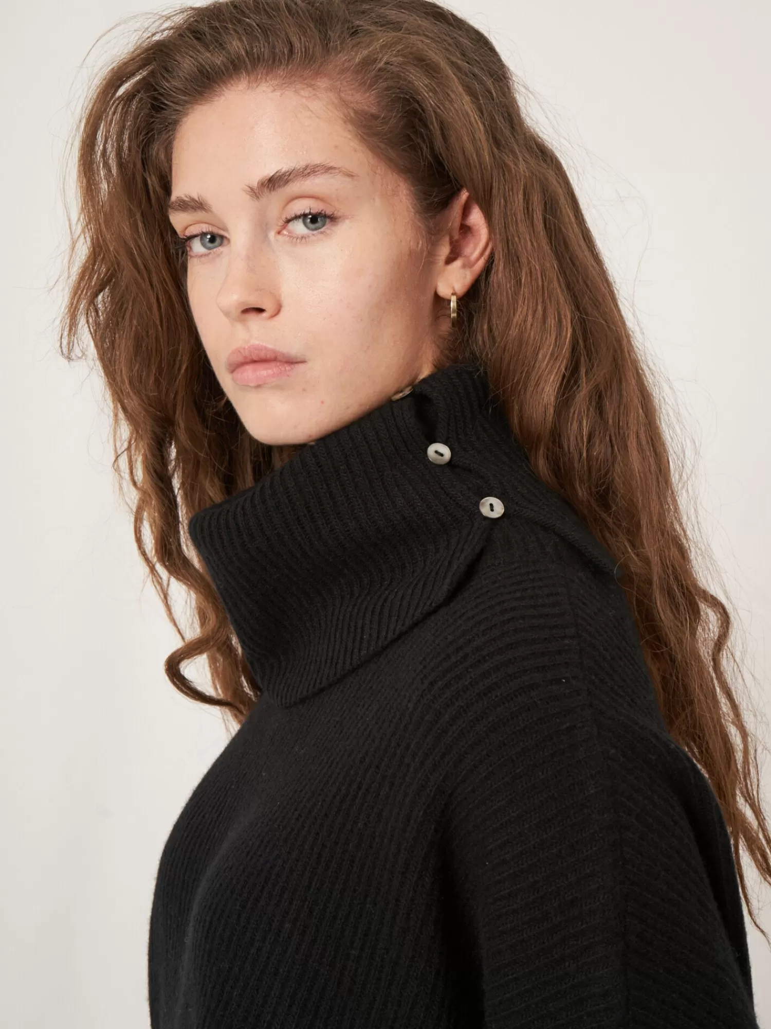 Pull Doudoune Femme Oversize - Col Roulé Modulable pour un Style Urbain Décontracté