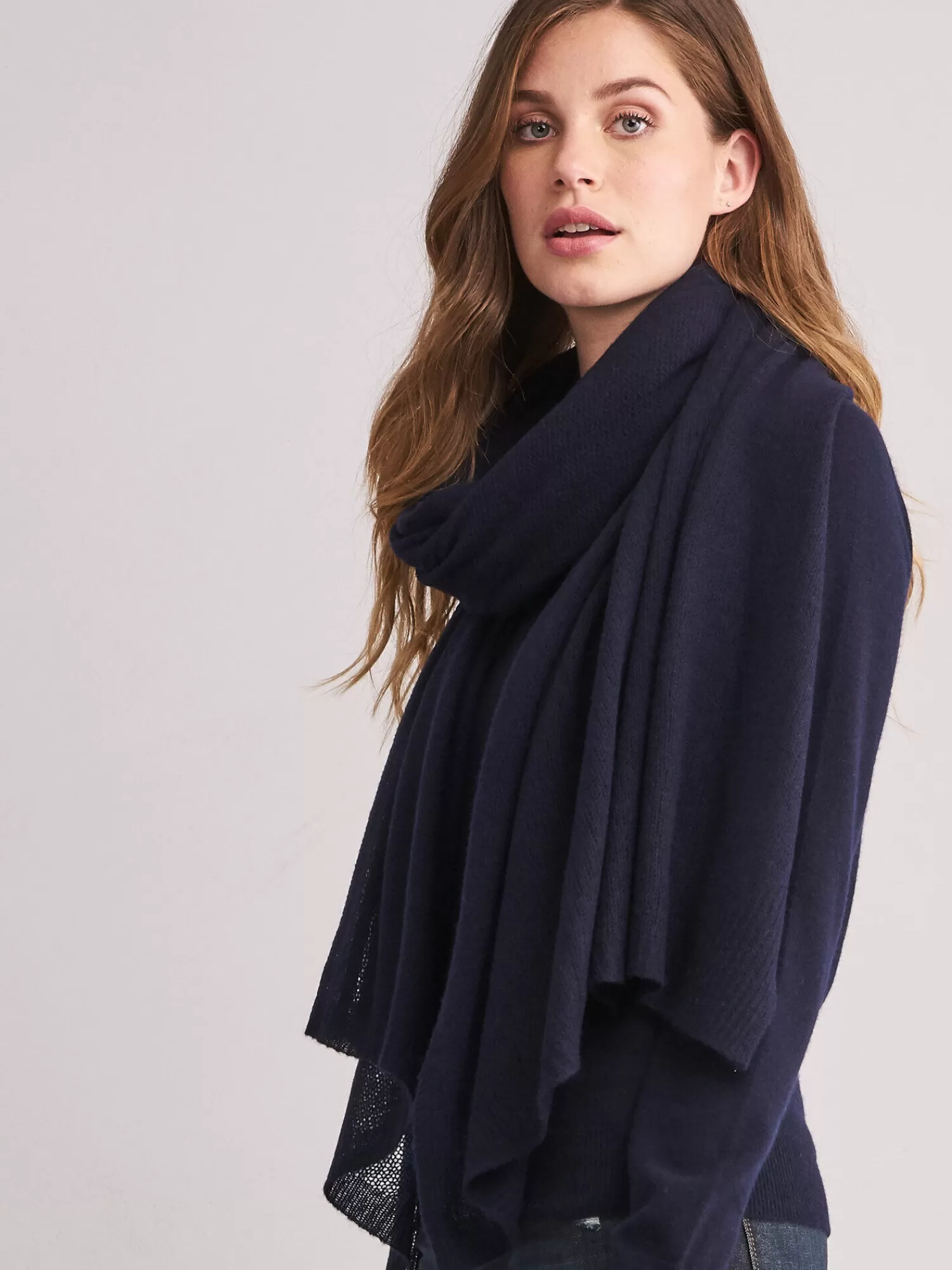 Écharpe Doudou XXL Femme - Motifs en Relief & Promo Exclusive