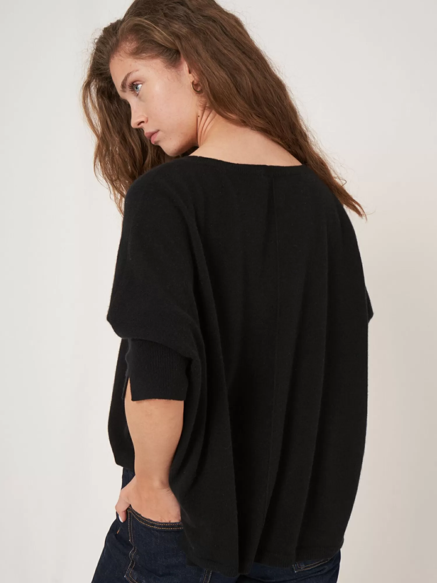 Déstockage : Pull Femme Large en Cachemire Biologique - Modèle Confortable pour l'Hiver