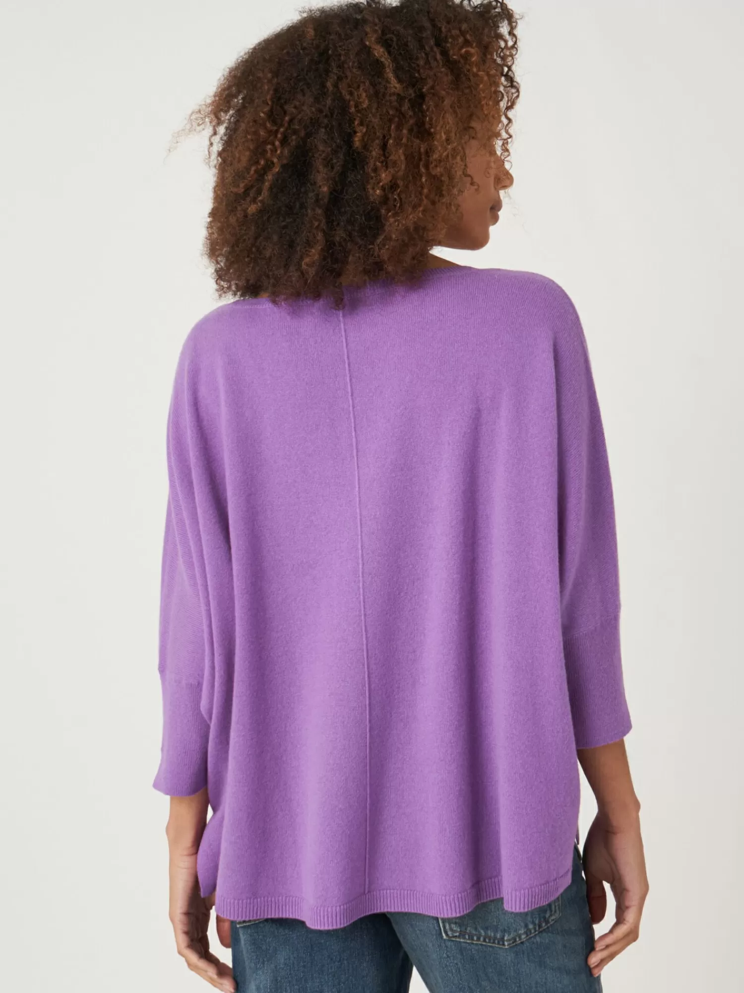 Pull Femme Large en Cachemire Bio - Modèle Oversized Écoresponsable en Promotion  

(Note : J'ai restructuré la sémantique tout en conservant les éléments clés, utilisé des synonymes naturels (