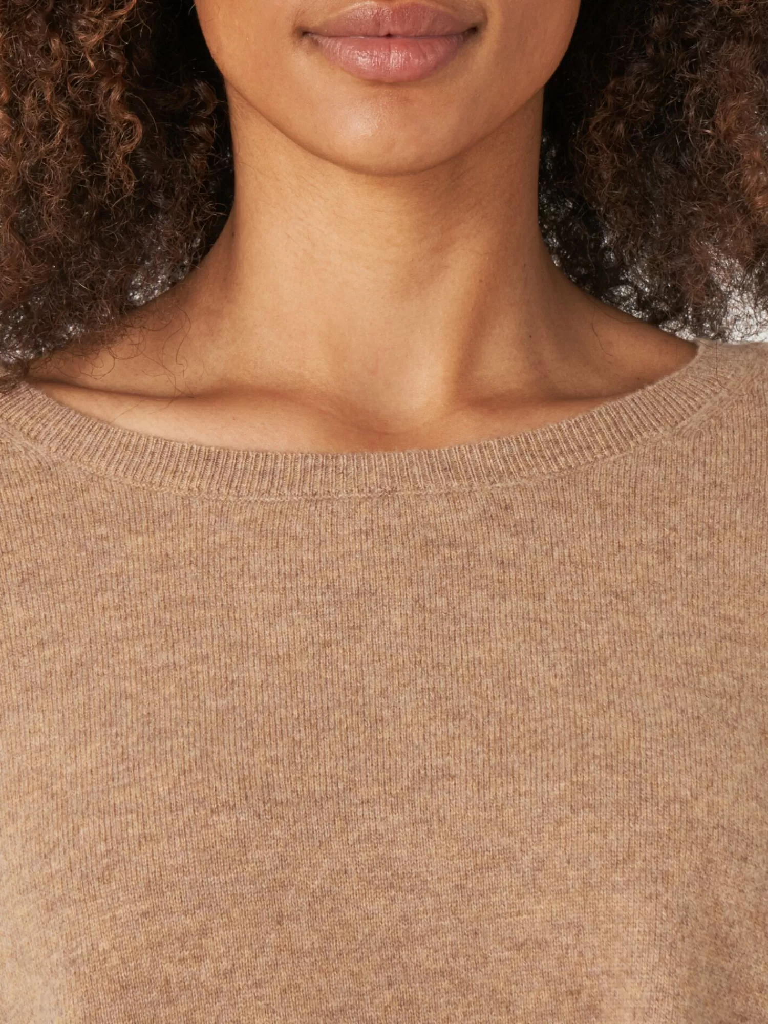 Élégant Pull Femme en Cachemire Bio Écoresponsable - Confort Détente Oversize pour Automne