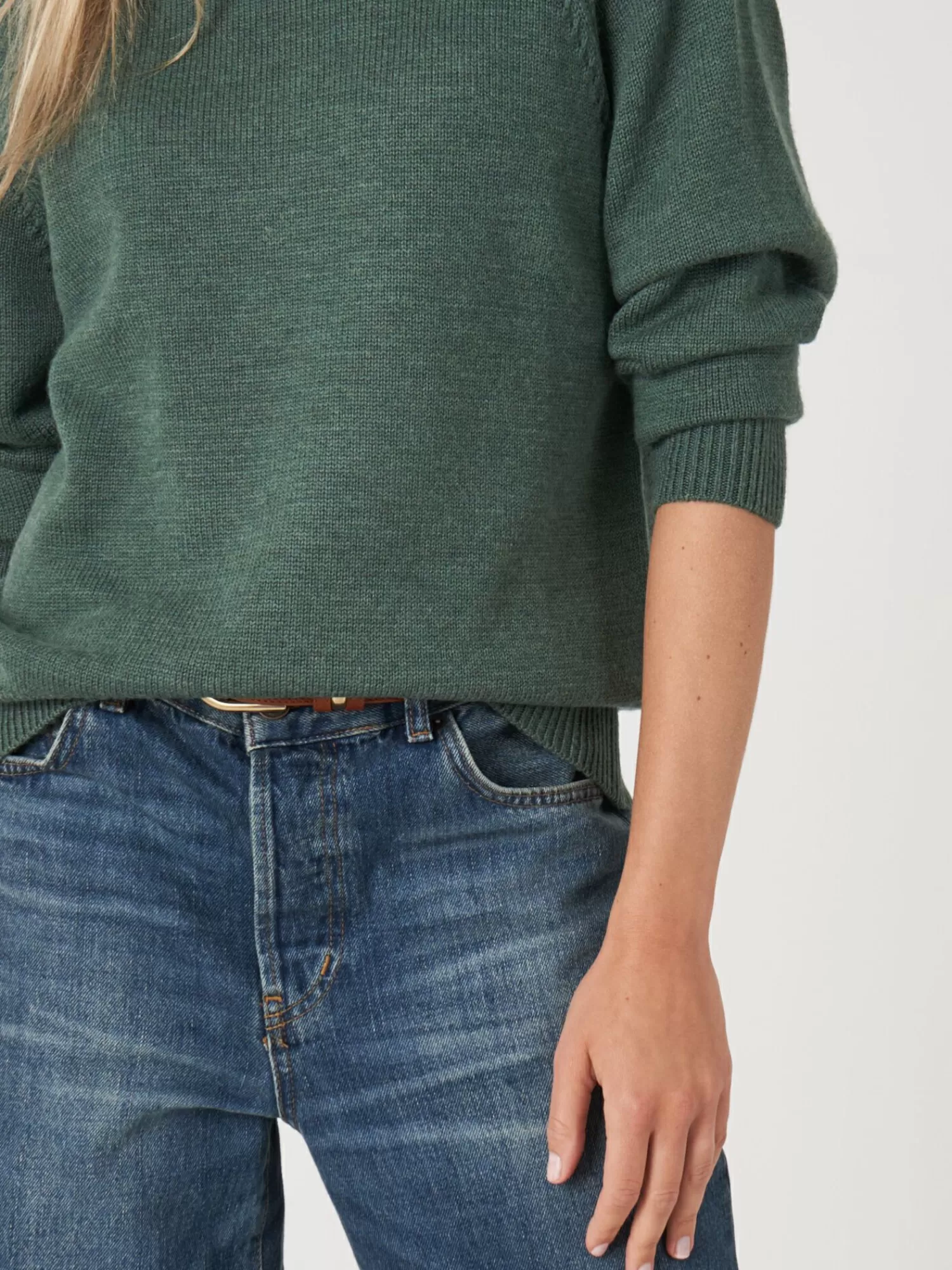 Pull Femme en Laine Mérinos Doux à Col Montant et Manches Raglan - Confort Élégant