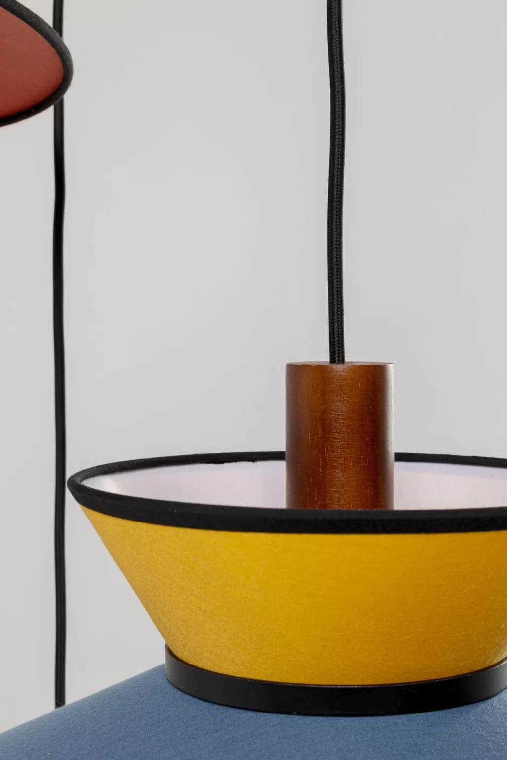 Luminaire Suspendu Design KARE - Collection Riva Arc-en-Ciel, Diamètre 87cm pour Déco Moderne Intérieur
