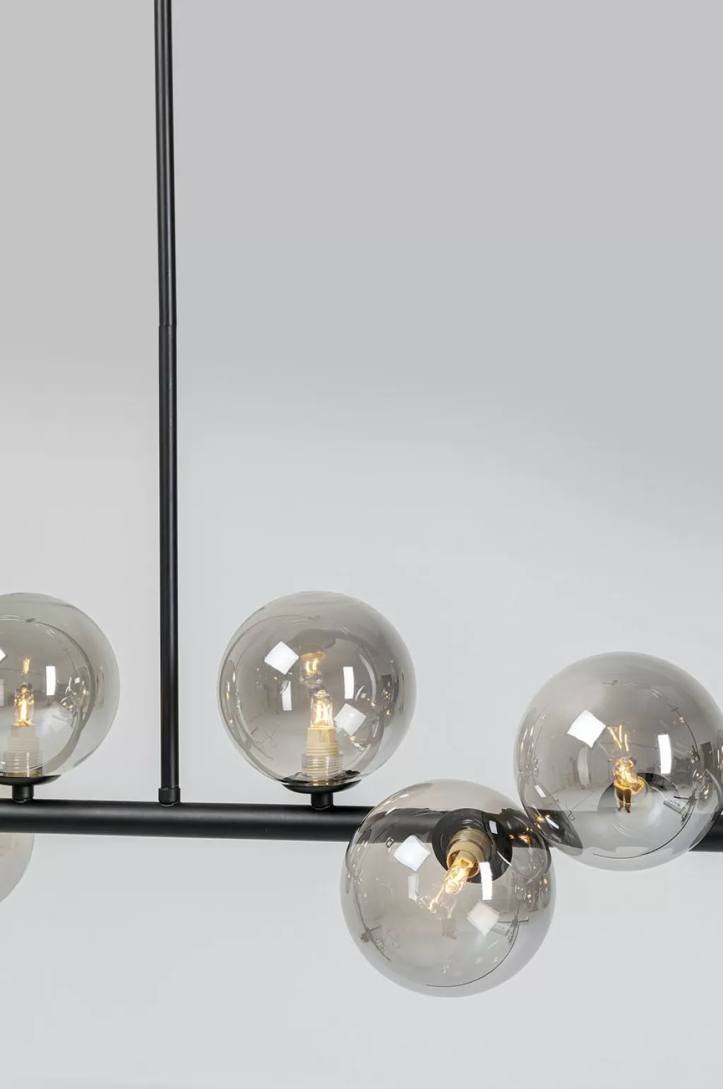 Lustre suspendu design Scala Balls - Noir élégant 155cm par Kare Design - Idée déco moderne pour intérieur contemporain