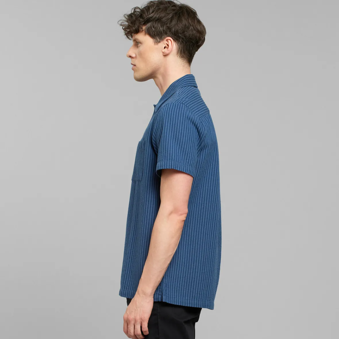 Chemise décontractée Brantevik - Rayures professionnelles en bleu marine foncé - Promotion exclusive