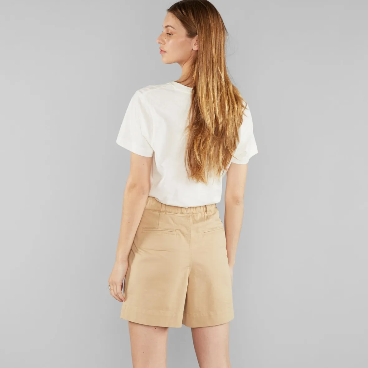 Short Femme Grundsund Sable - Promotion Éclair & Destockage Exclusif en Ligne