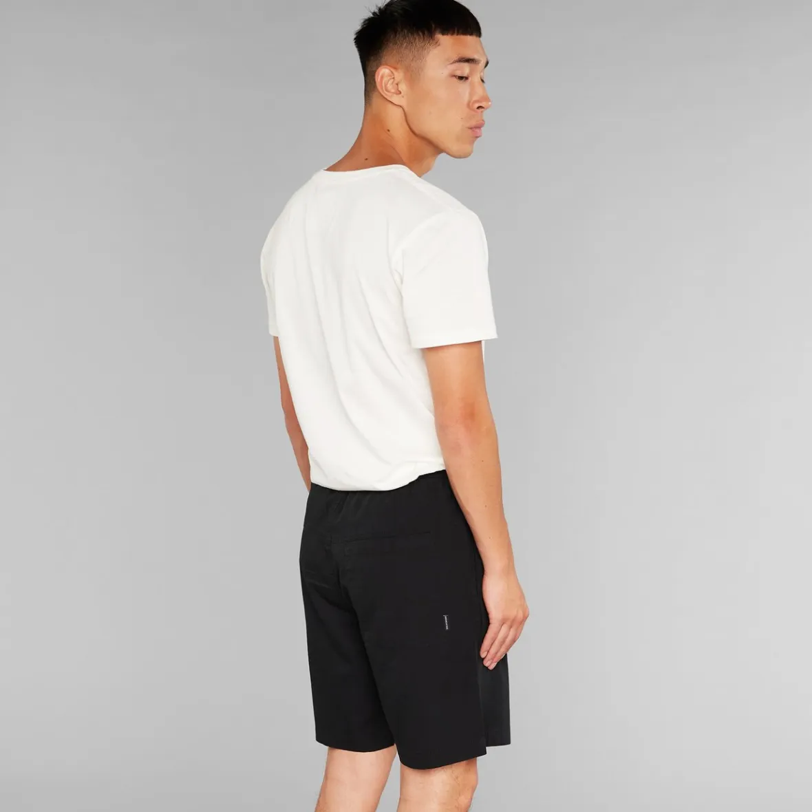 Short Sport Décontracté Vejle - Noir en Déstockage Limitée