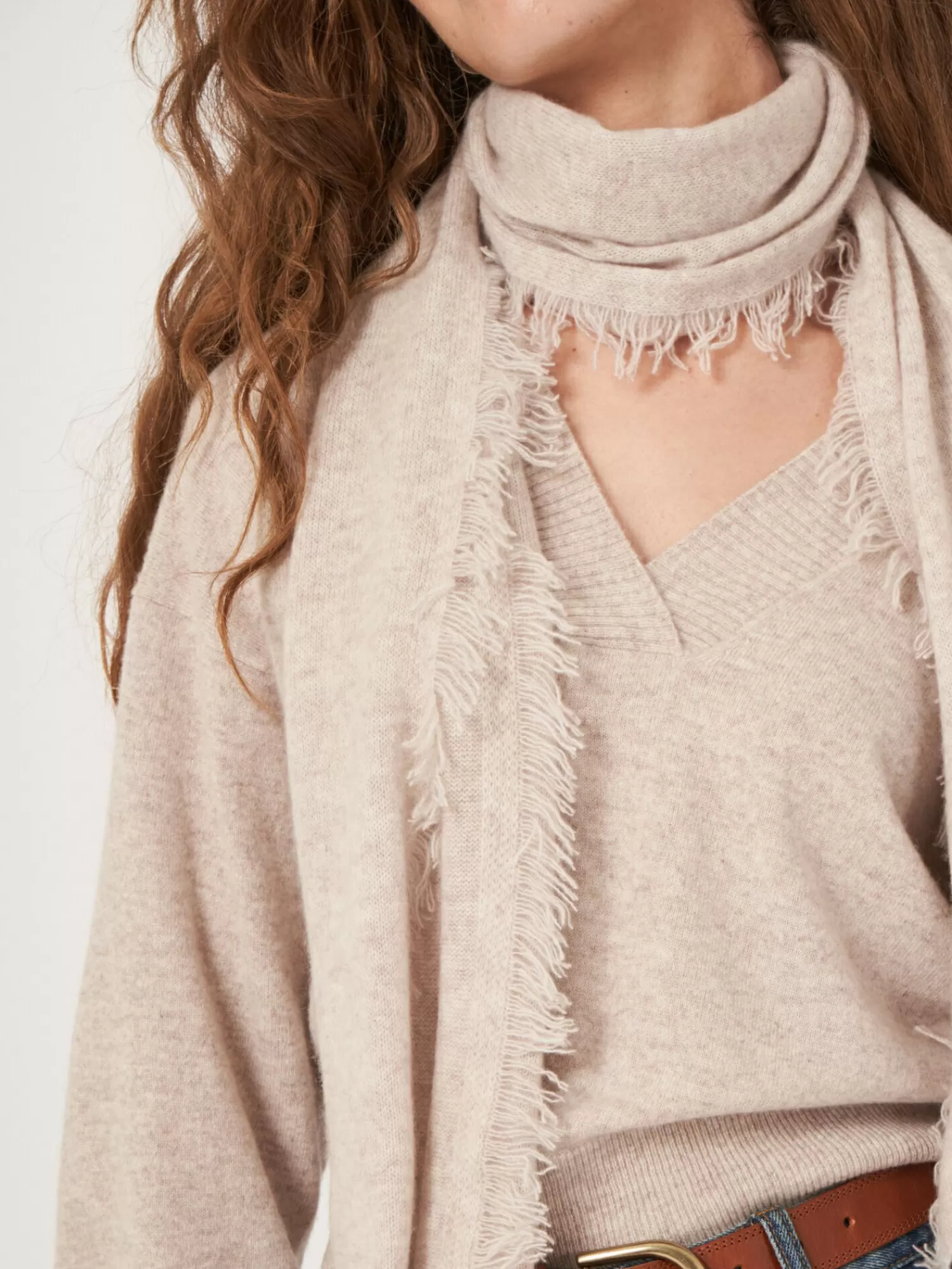 Écharpe en cachemire bio à franges pour femme - Promotion exclusive sur les accessoires tendance