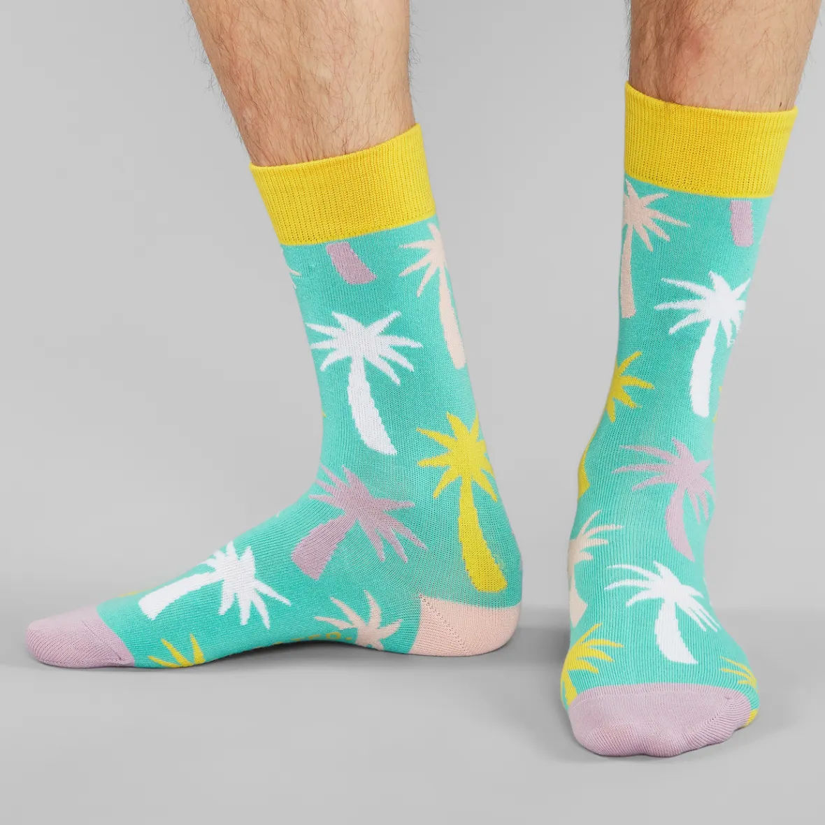 Chaussettes Femme Confortables Vert Anis - Motif Palmier Tropical Élégant | Sigtuna - Idées Cadeaux Économiques