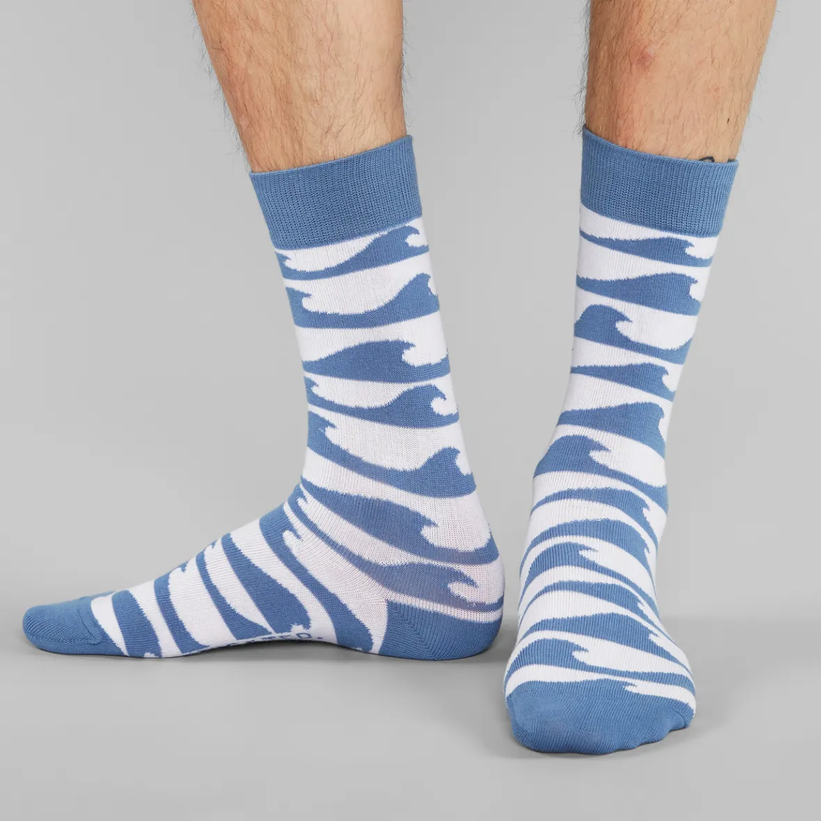 Chaussettes Femme Sigtuna Waves - Blanc Élégant pour un Confort Optimal | Modèle Tendance