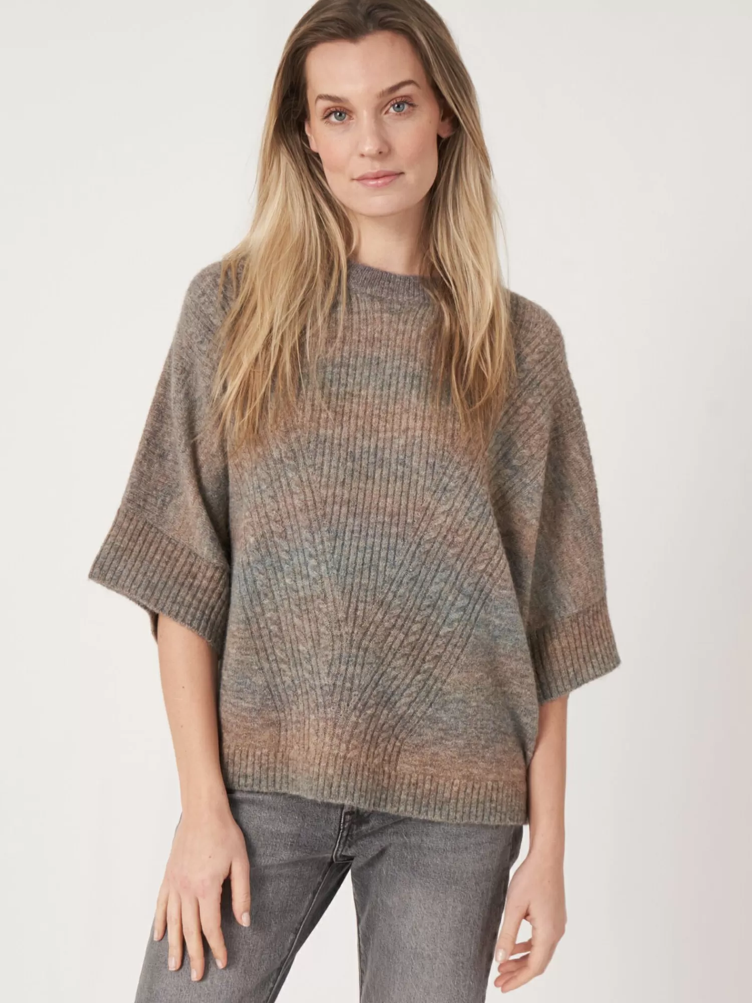 Poncho Tie-Dye Bohème en Laine Italienne - Pull Femme Léger et Doux pour Look Décontracté