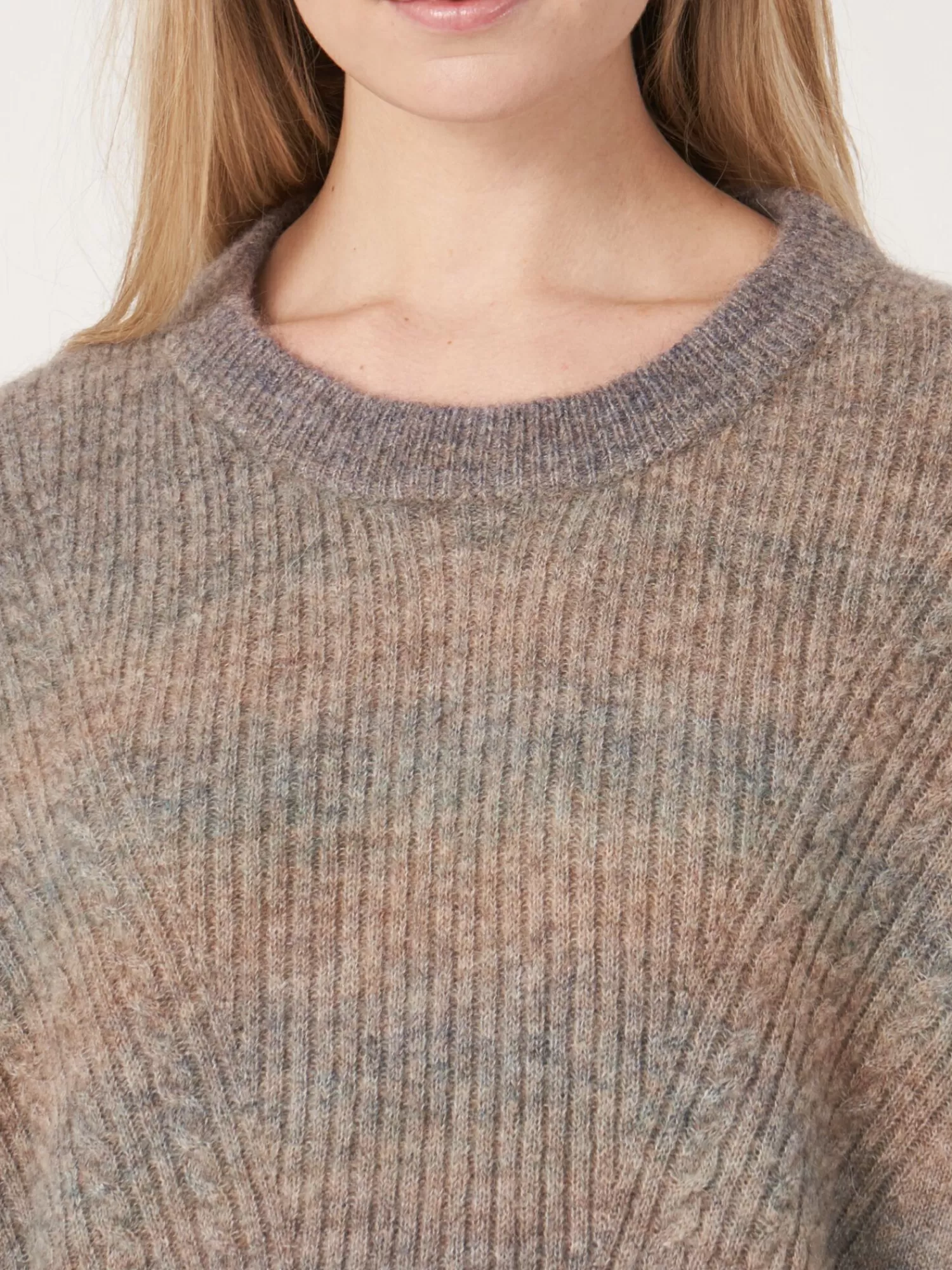 Poncho Tie-Dye Bohème en Laine Italienne - Pull Femme Léger et Doux pour Look Décontracté