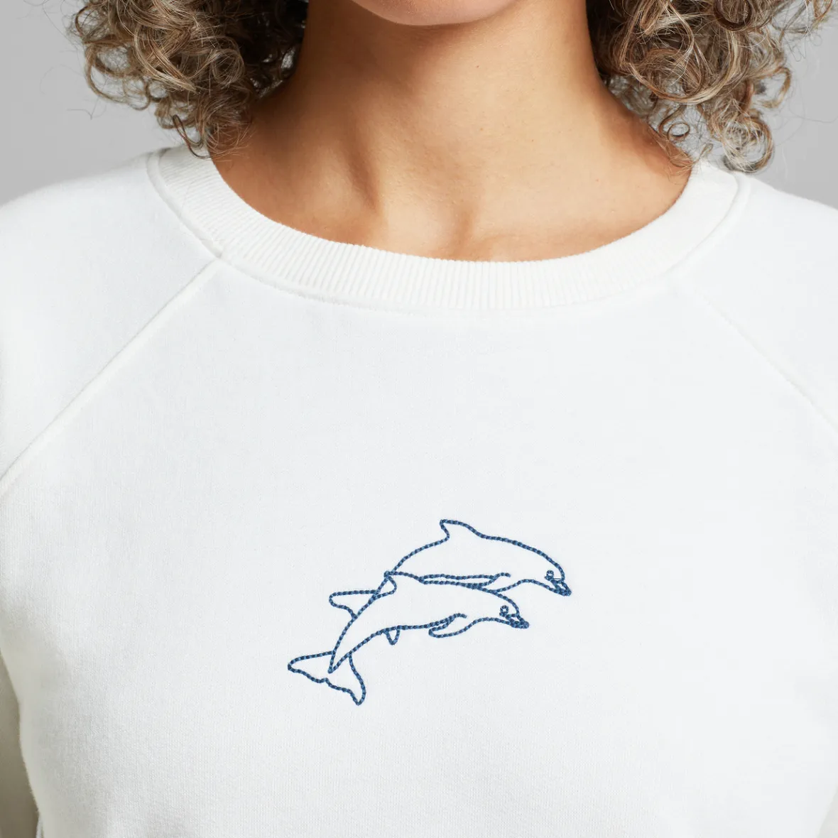 Doudoune Femme Ystad - Broderie Double Dauphin Blanc Cassé | Vente Élégante Confortable