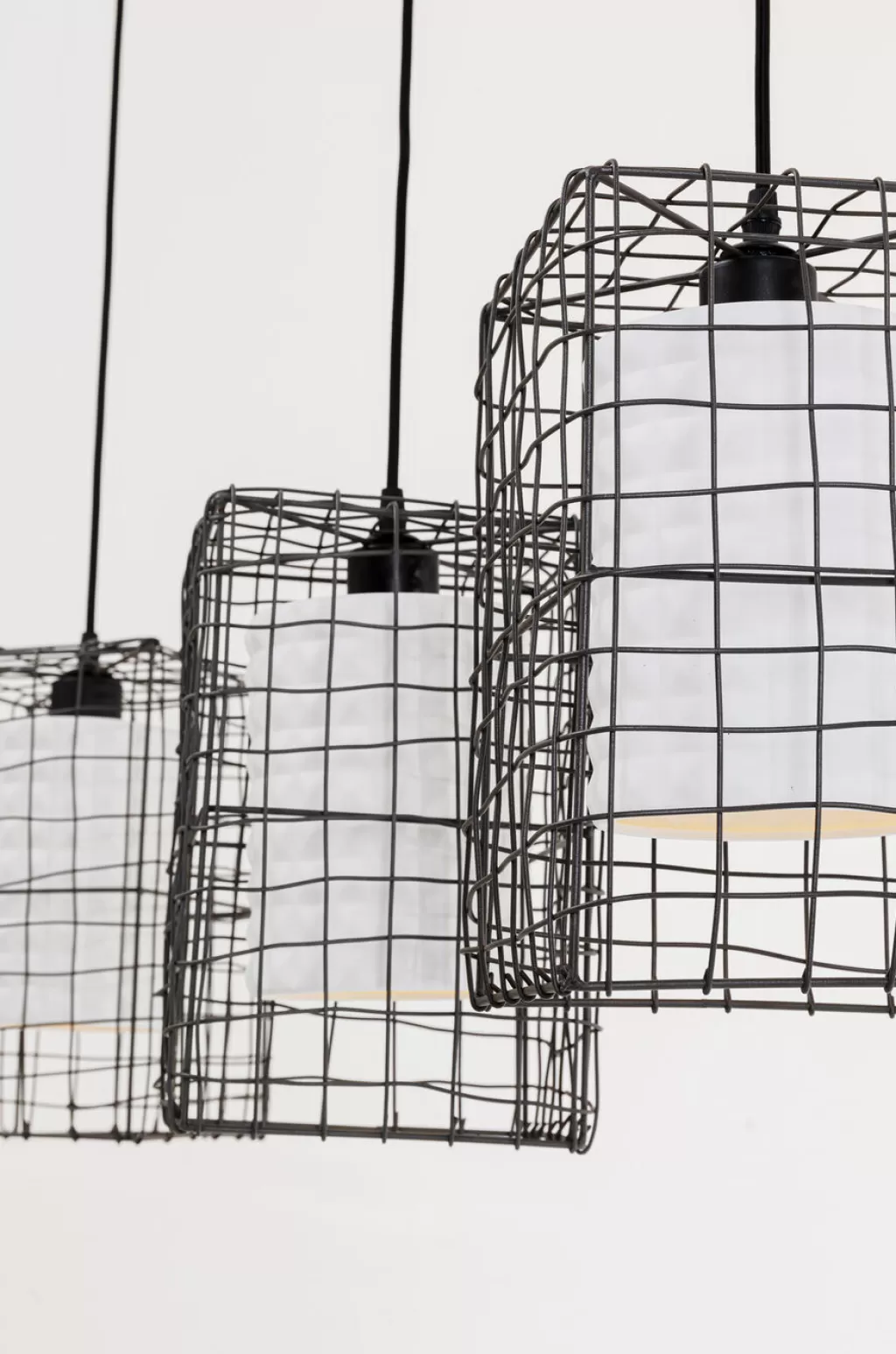 Lustre suspendu design KARE - Triple Grille contemporaine 120 cm pour éclairage d'intérieur élégant