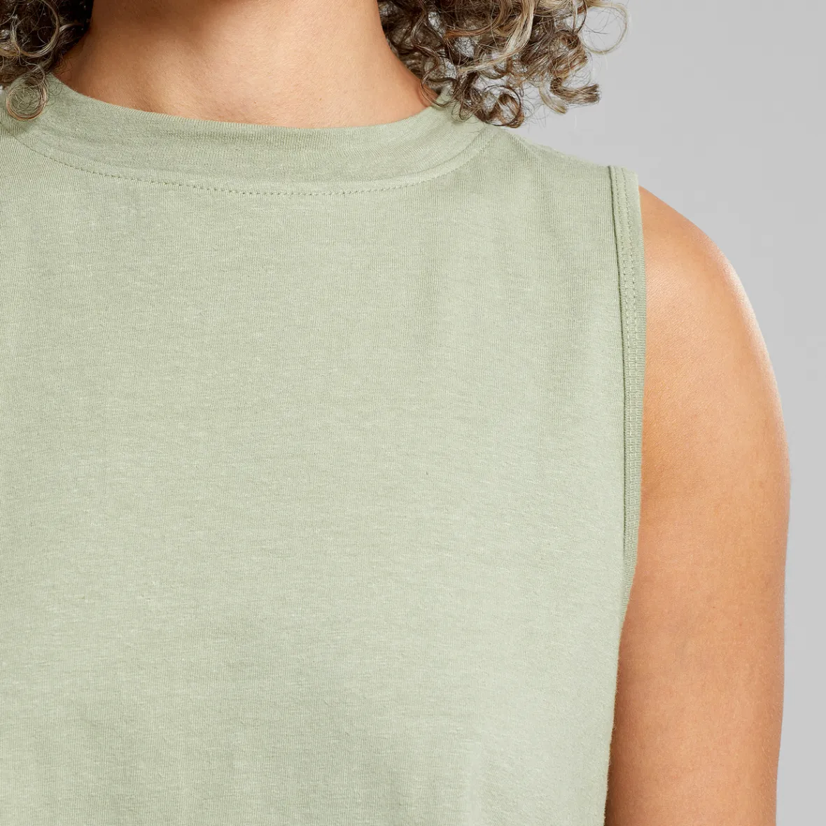 Découvrez la Collection Élégante de Thés Verts au Chanvre Namsos pour Femmes - Soldes Exclusives