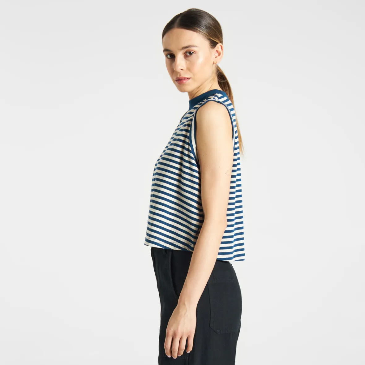Débardeur rayé bleu patrimoine & crème vanillé - Collection femme Namsos en promotion