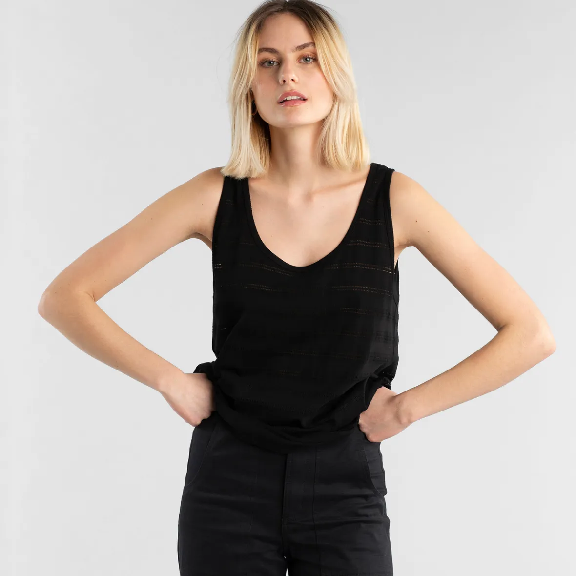 Débardeur dentelé Nora en jersey - Nouveau modèle féminin en promo