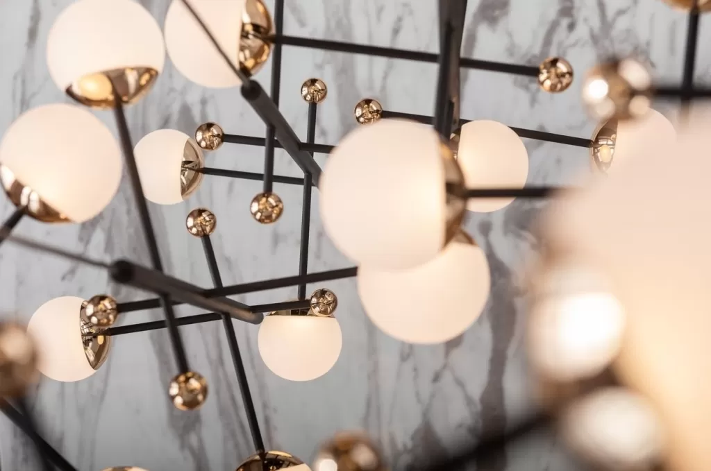 Luminaire Suspendu Design Trapèze KARE Design - Suspension Élégante Longueur 280 cm - Éclairage Moderne pour Salon et Salle à Manger