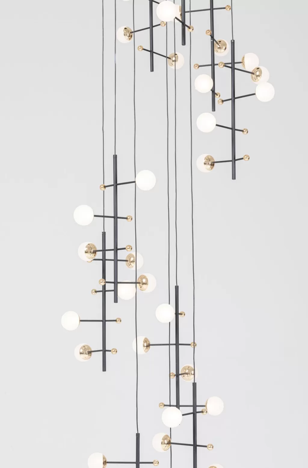 Luminaire Suspendu Design Trapèze KARE Design - Suspension Élégante Longueur 280 cm - Éclairage Moderne pour Salon et Salle à Manger