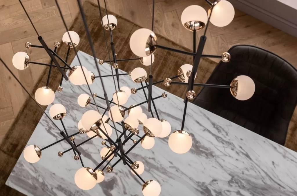 Luminaire Suspendu Design Trapèze KARE Design - Suspension Élégante Longueur 280 cm - Éclairage Moderne pour Salon et Salle à Manger