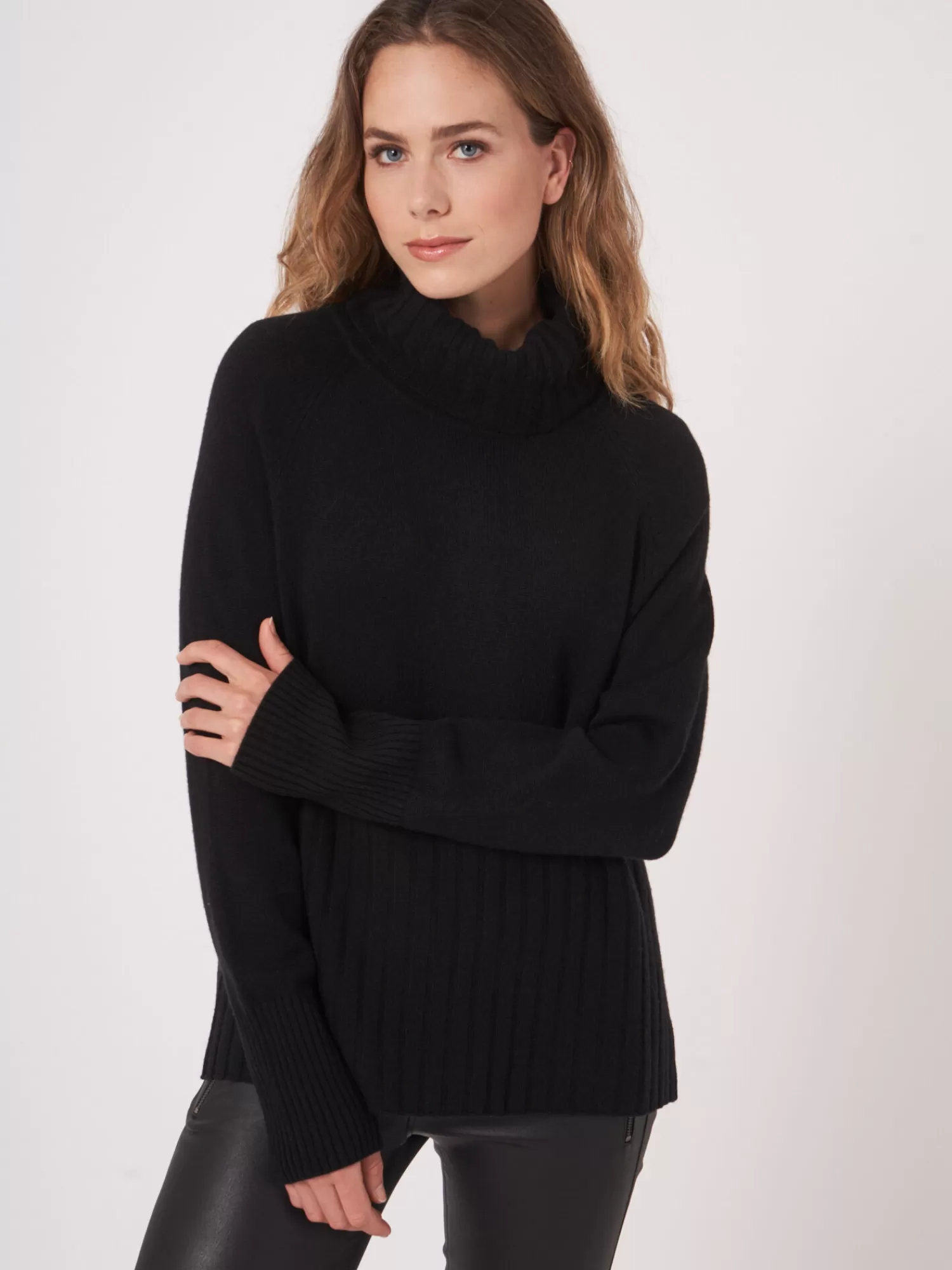 Pull Femme Décontracté à Col Roulé Large en Côtes - Léger et Confortable