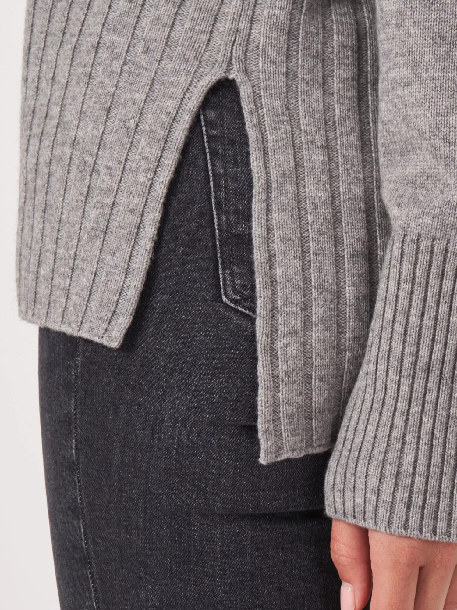 Doux et Confortable : Pull Femme Col Roulé Large en Côtes Épaisses - Vente Éclair Spéciale !