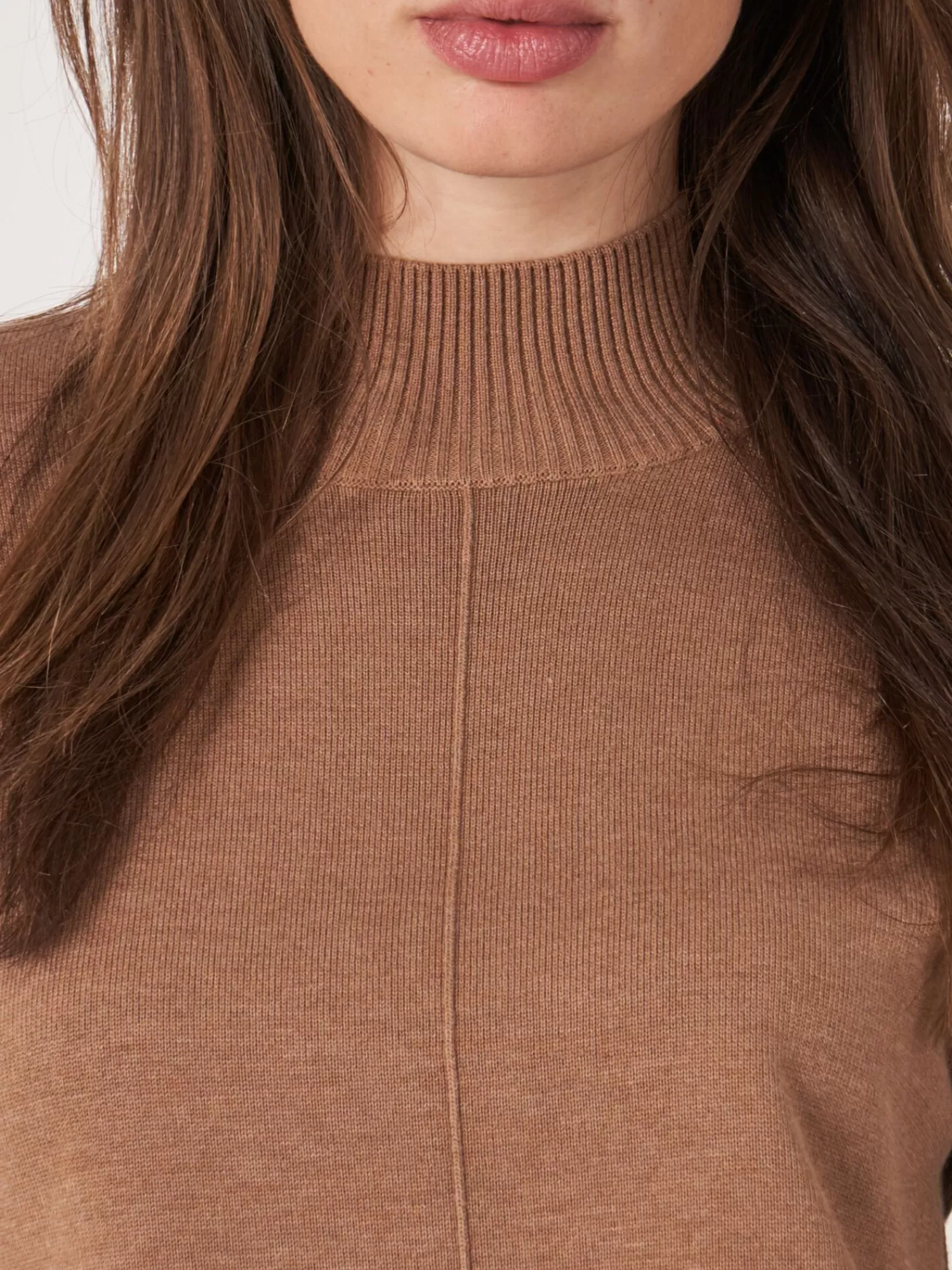 Pull femme doux et tendance - Col montant & manches ballon en mélange coton, idéal pour un look moderne et confortable