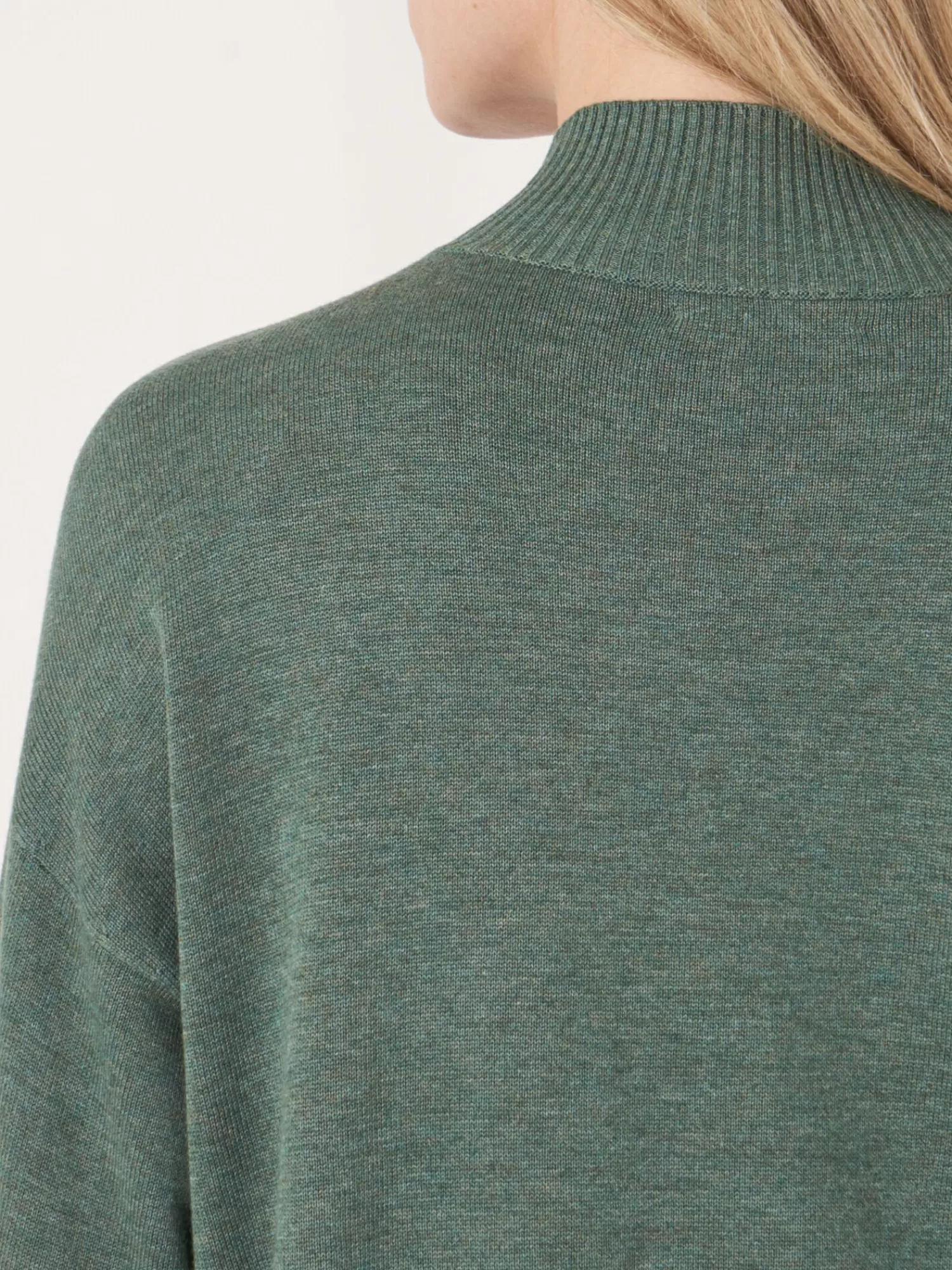 Pull Femme Col Montant Manches Bouffantes en Mélange Coton - Modèle Confortable & Tendance