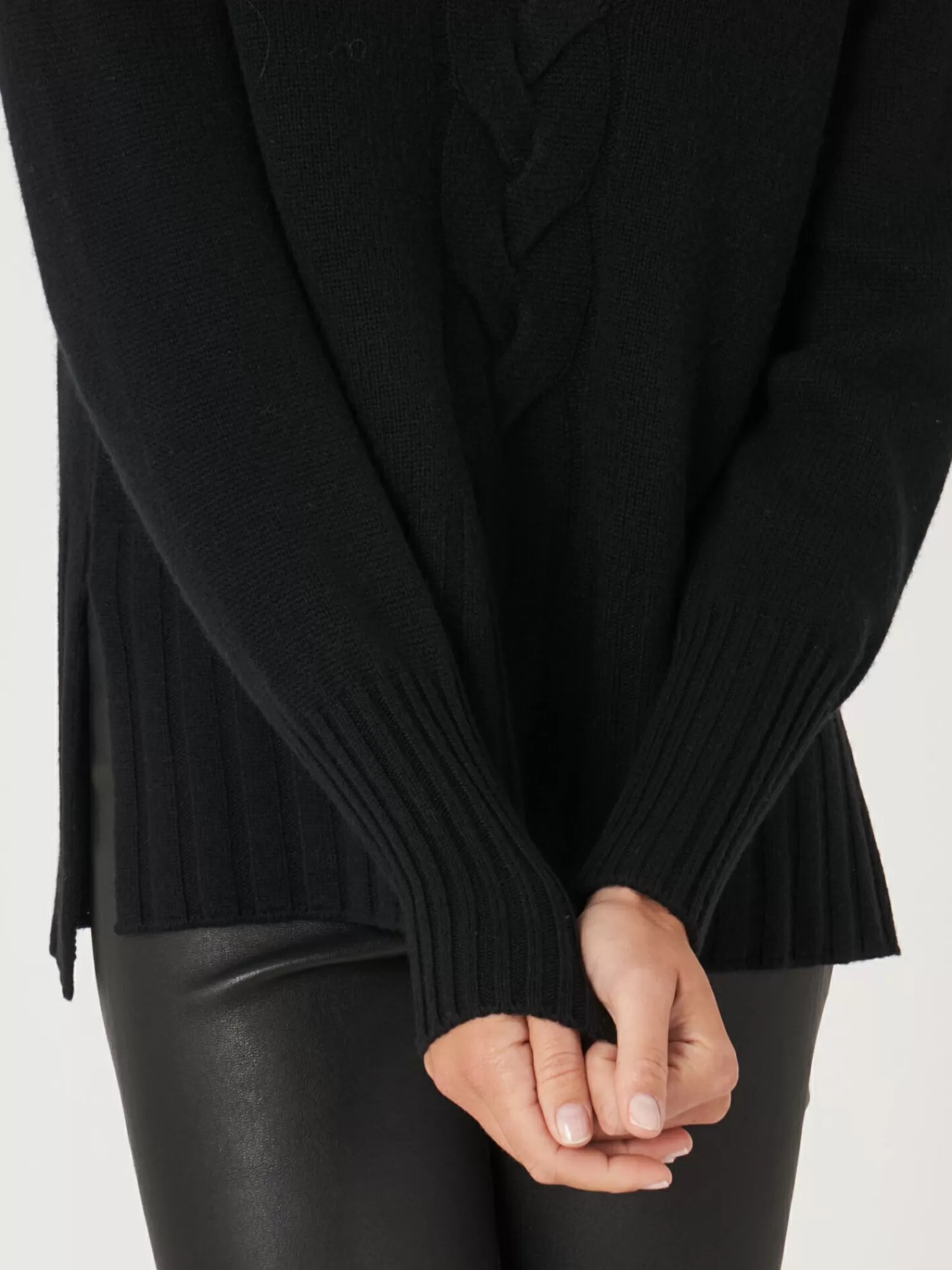 Pull Femme Col Montant - Tendance Torsadée & Style Intemporel | Promotion Exclusive