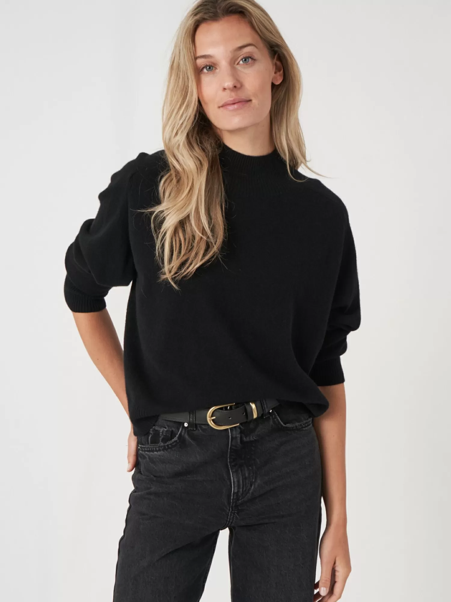 Pull Femme Col Montant & Manches Saddle - Style Intemporel en Promo Express