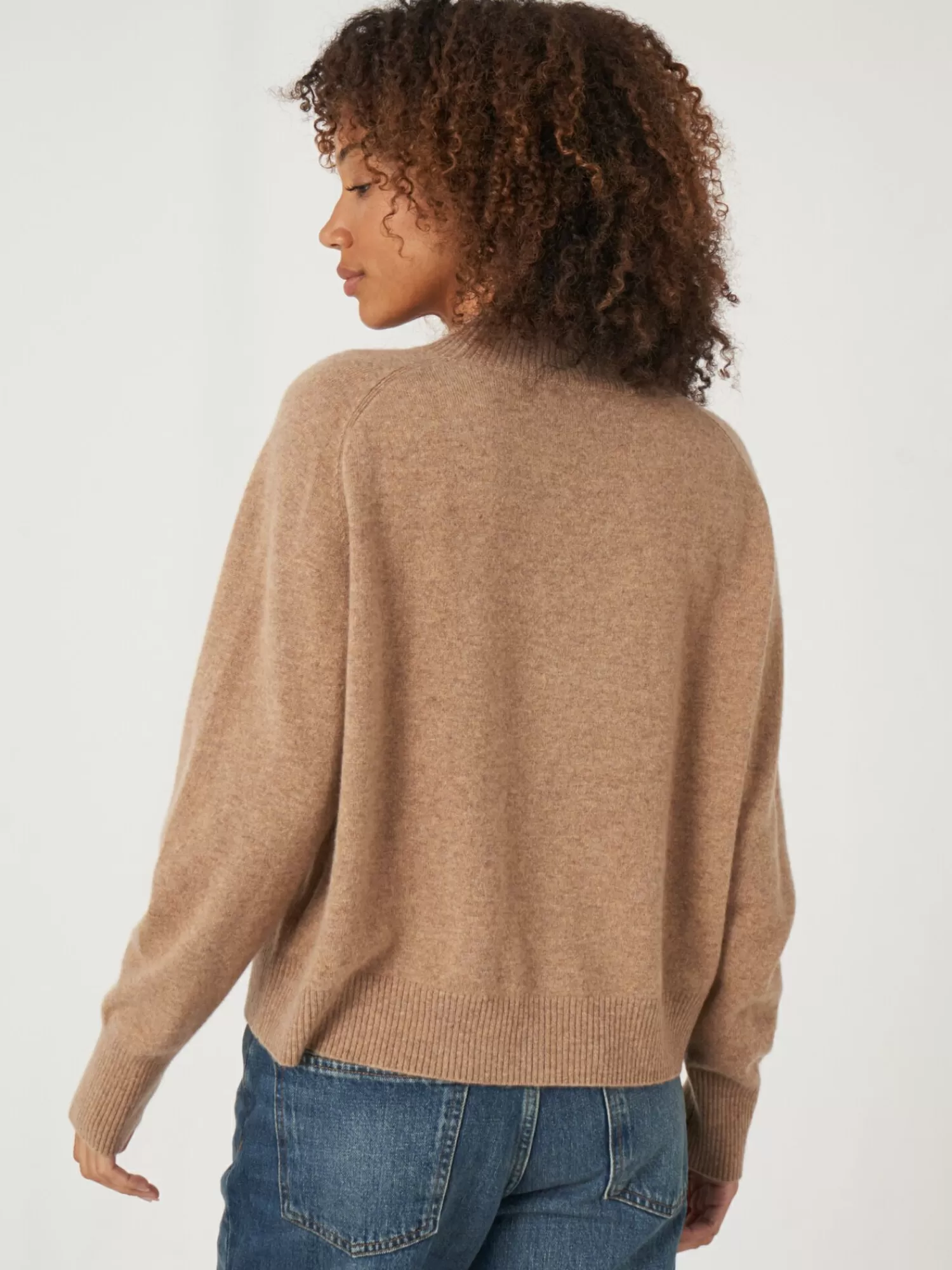 Pull Femme Élégant à Col Montant - Manches Raglan Style Urbain - Stock Limité