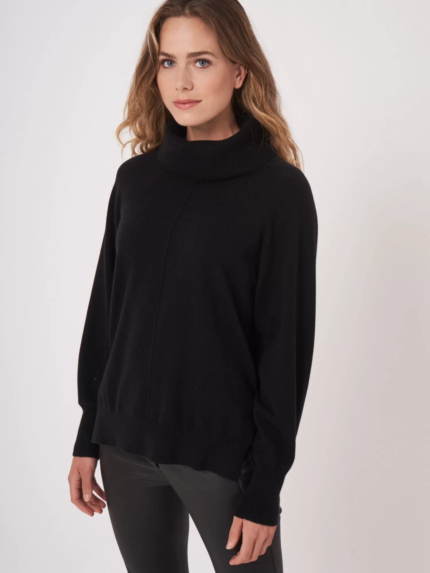 Pull femme chic à col roulé côtelé et manches ballon - Modèle oversized confortable