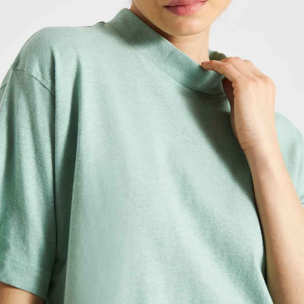 T-shirt Femme Floda Vert Granite - Élégance Urbaine en Édition Limitée