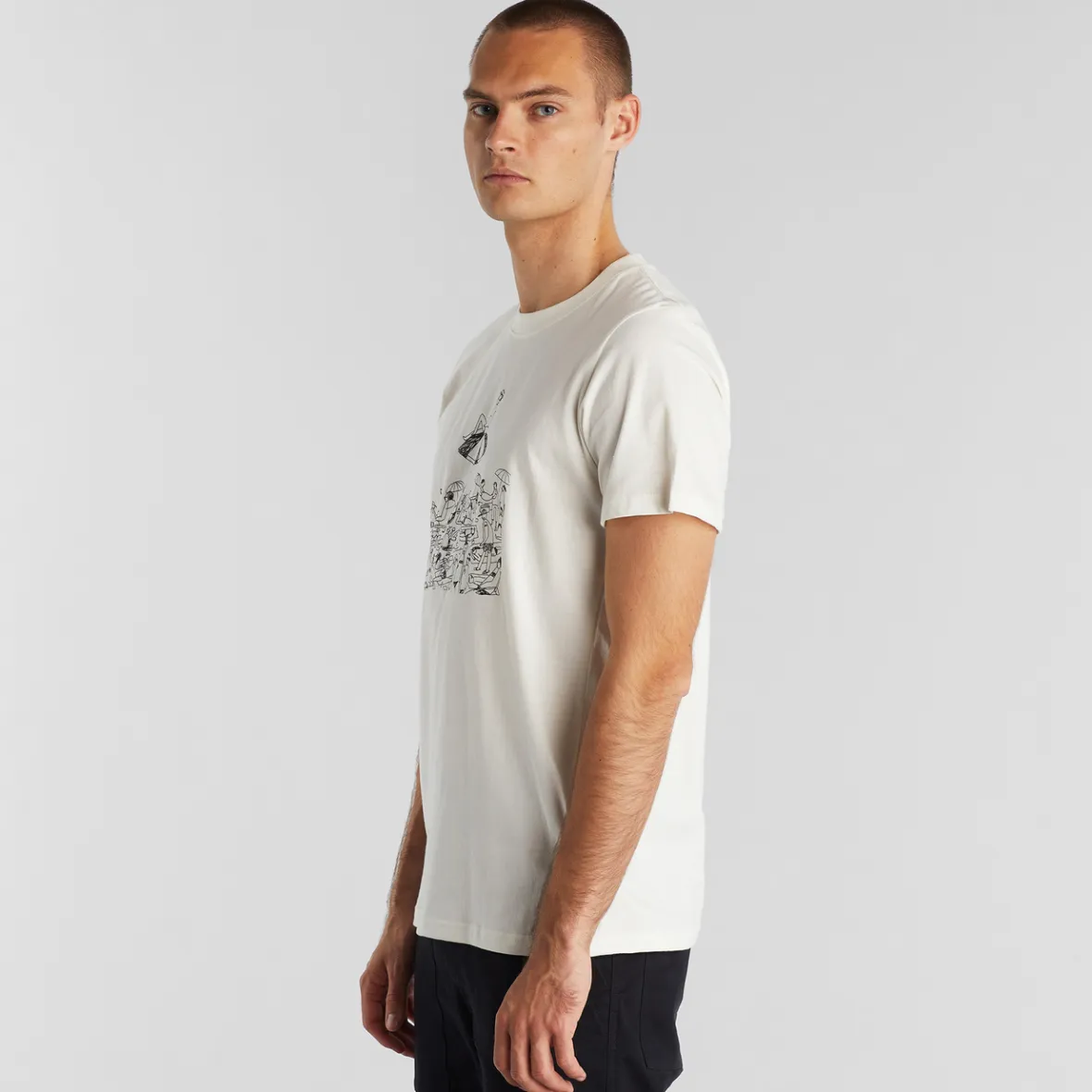 T-shirt Stockholm – Style Plage Décontracté en Blanc Cassé | Édition Limitée Été avec Détails Contrastés - Déstockage Exclusif + Offert avec Pochette Cadeau