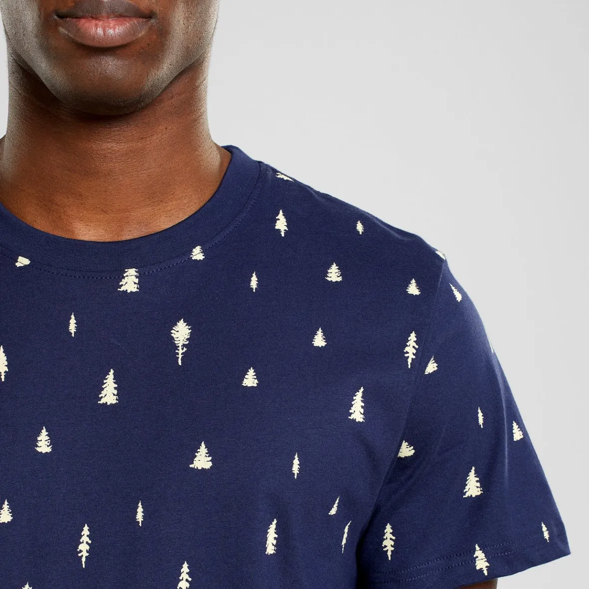 T-shirt décontracté Stockholm - Motif botanique imprimé intégral bleu marine | Promotion été