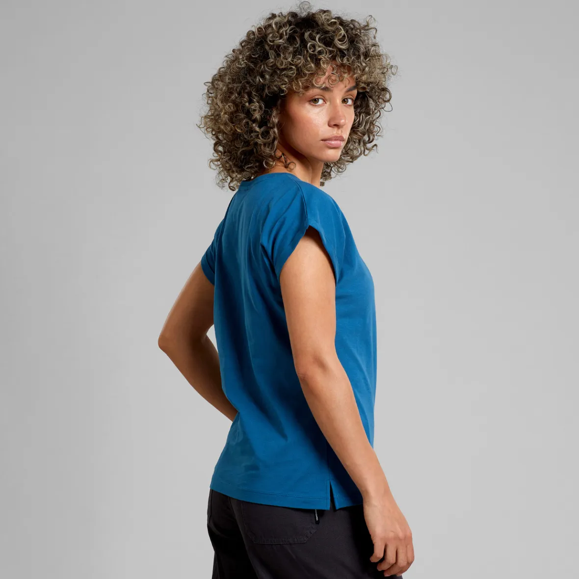T-shirt Femme Visby Base - Bleu Nuit en Promotion | Nouvelle Collection Confortable
