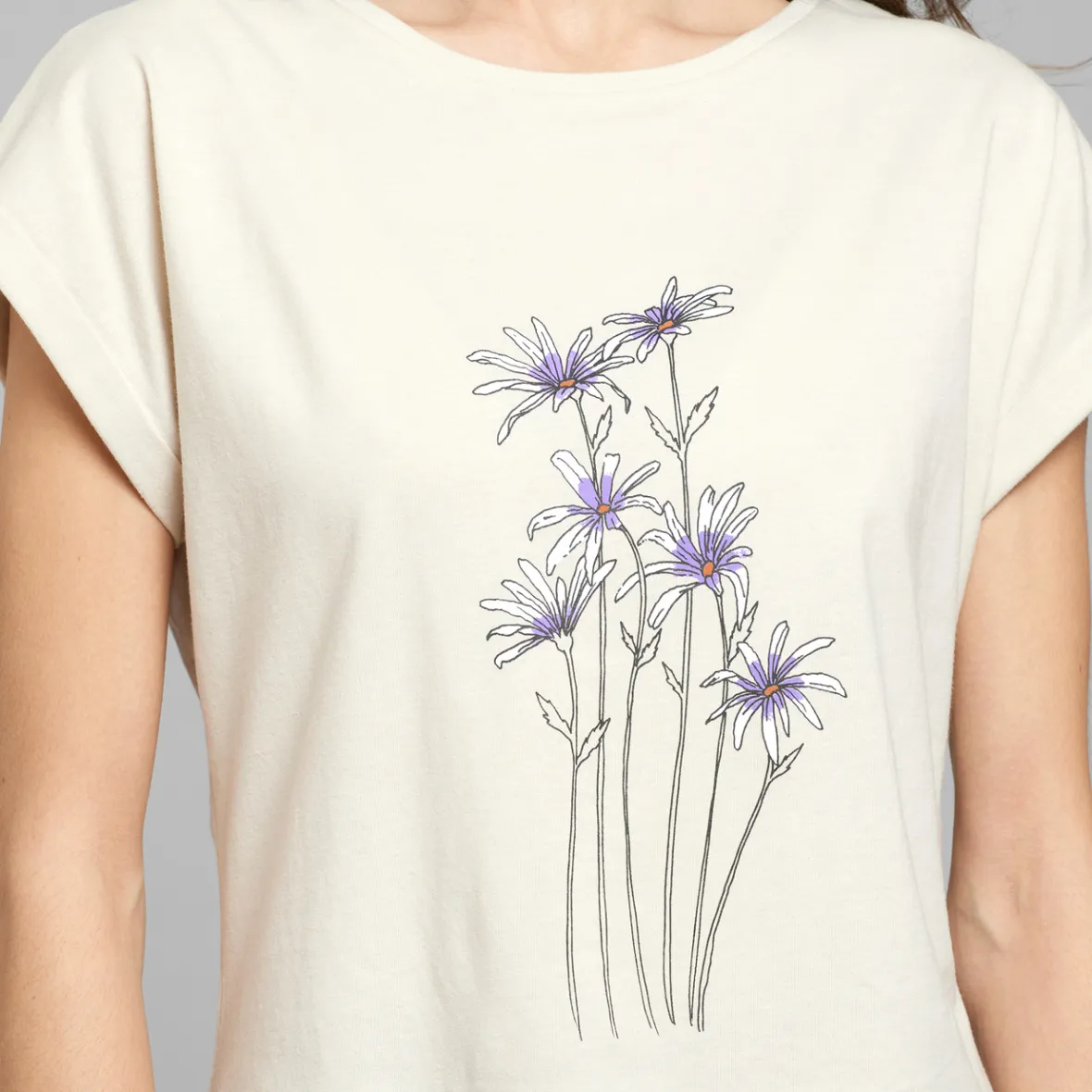 T-shirt féminin à motifs Visby Daisies - Blanc ivoire en promotion exclusive