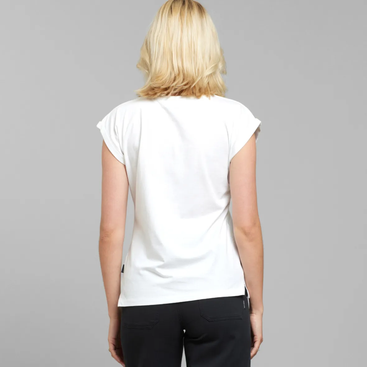 Tee-shirt femme Visby : motif aérien papillons & blanc éclatant | Promotion exclusive en destockage