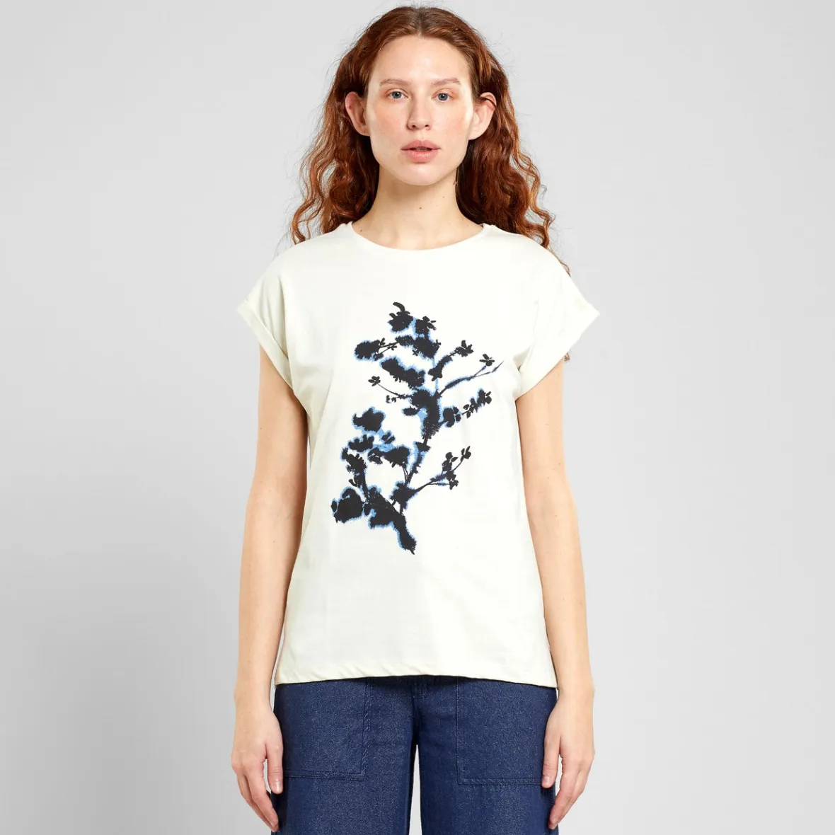 T-shirt Femme Frosty Flower Visby - Blanc Cassé - Dernières Pièces Disponibles en Promotion Exclusive en Ligne