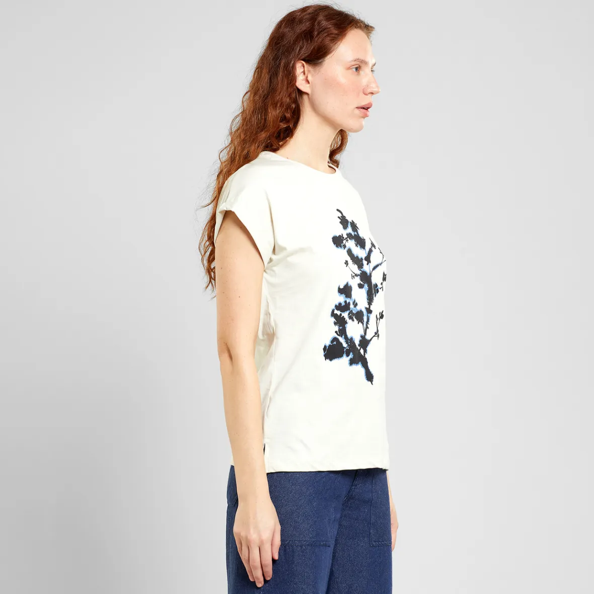 T-shirt Femme Frosty Flower Visby - Blanc Cassé - Dernières Pièces Disponibles en Promotion Exclusive en Ligne