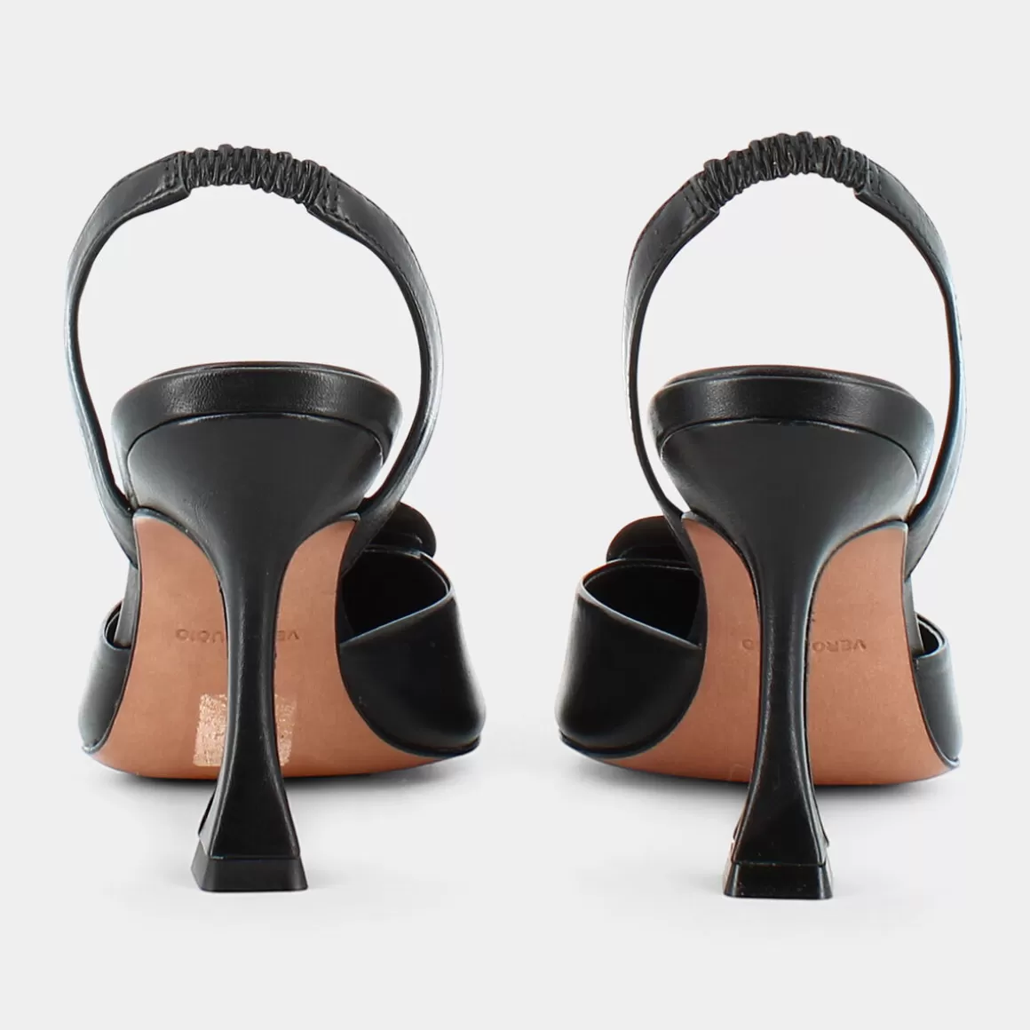 Sandales élégantes Atelier Pietrini - Modèle UN-E22D-03 en cuir noir souple pour printemps