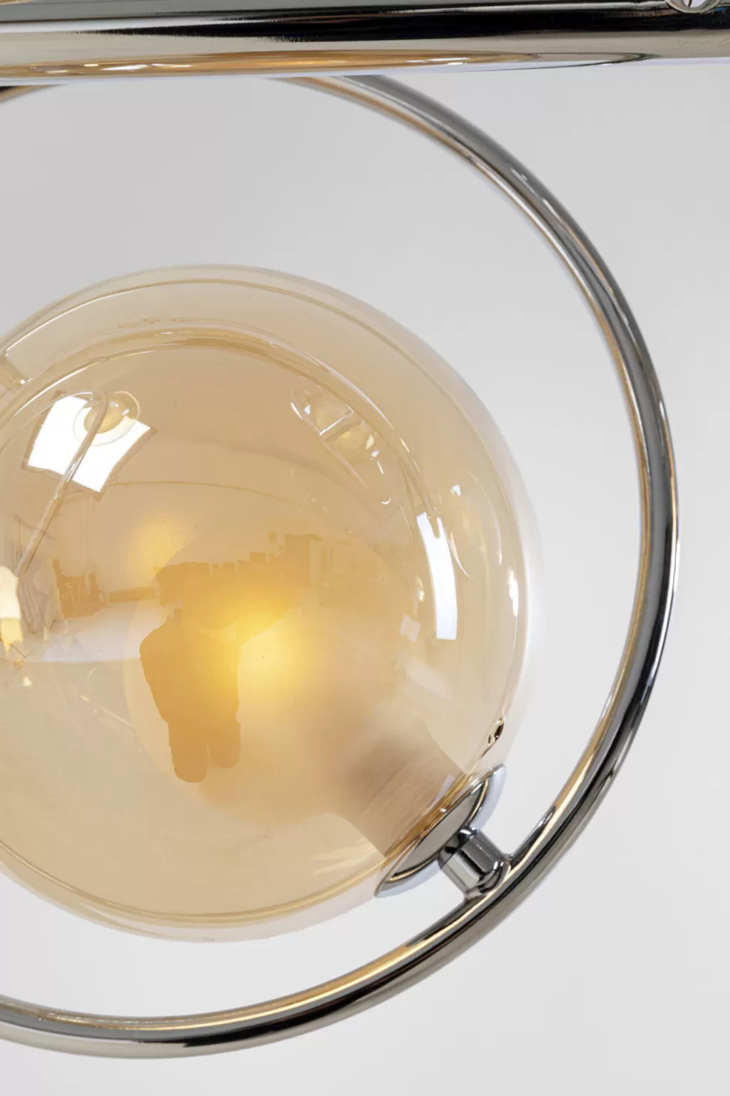 Lustre suspendu design KARE Universe - Chromé brillant, 110 cm pour intérieur contemporain