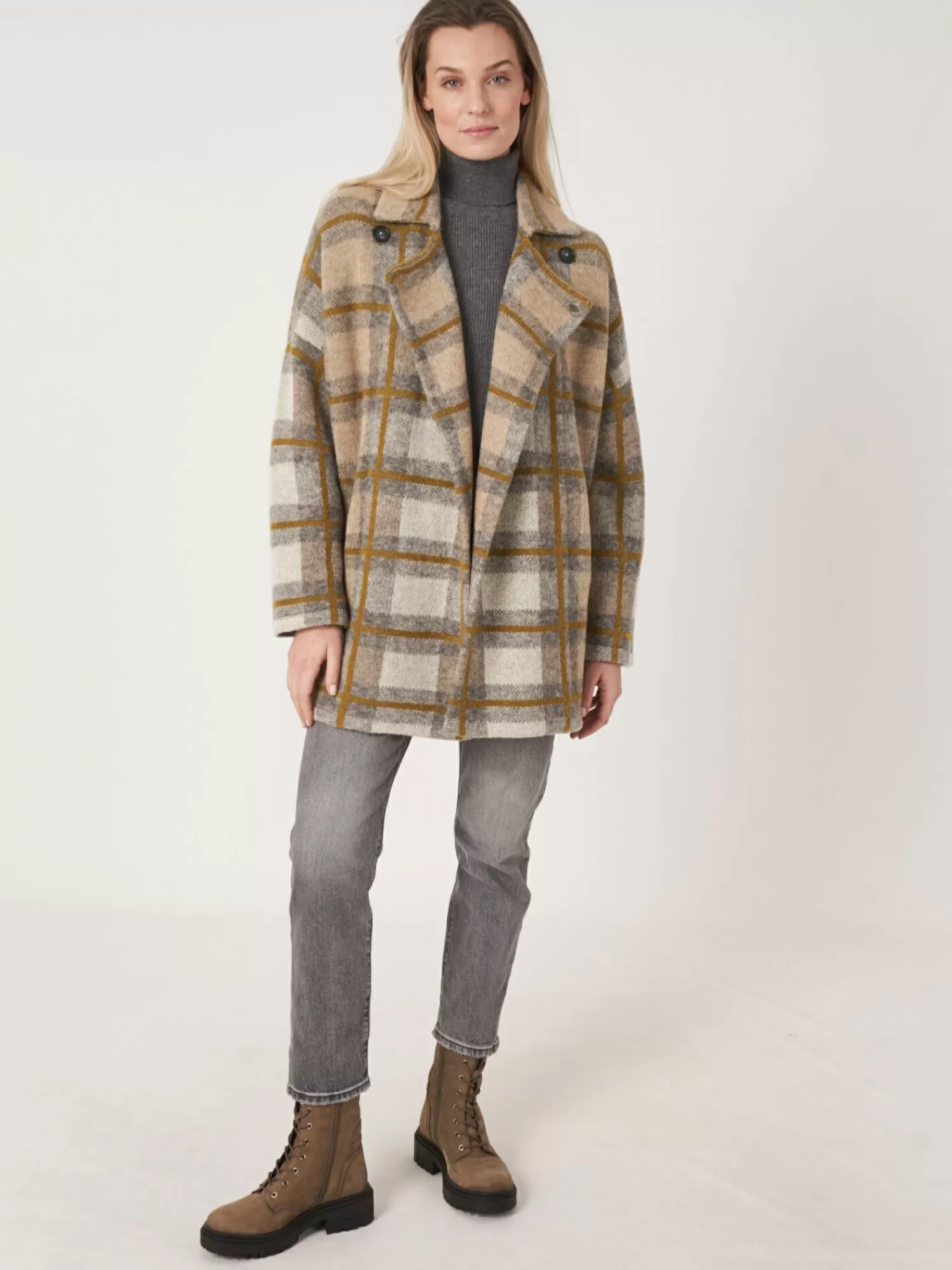 Veste Femme Élégante à Motif Carreaux et Col Chemisier - Style Intemporelle