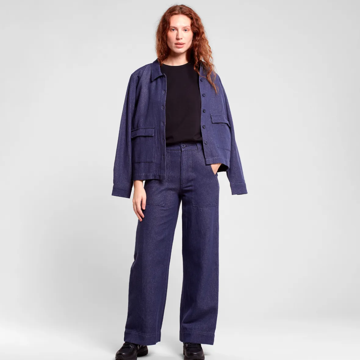 Pantalon technique féminin en chanvre bleu marine - Vara Collection Travail d'été